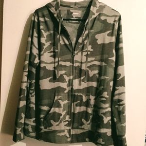 New Sonoma Lightweight Camouflage Full Zip Jacket Size Large